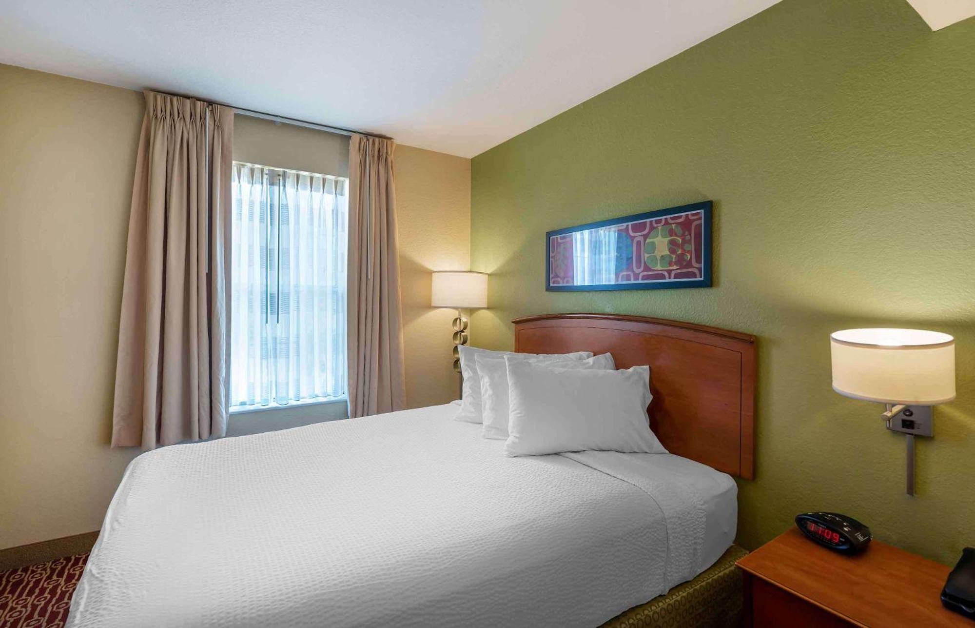 เอ็กซ์เทนเดด สเตย์ อเมริกา - แอตแลนตา - นอร์ครอสส์ Hotel ภายนอก รูปภาพ